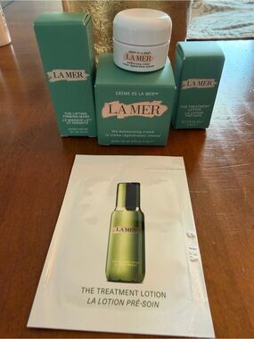 Assorted La Mer Moisturizing face and eye Creams and firming mask